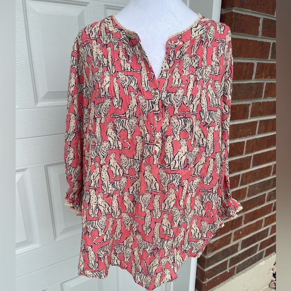 Democracy Pink Wild Cat 3/4 Sleeve Lightweight Top, Size 2X